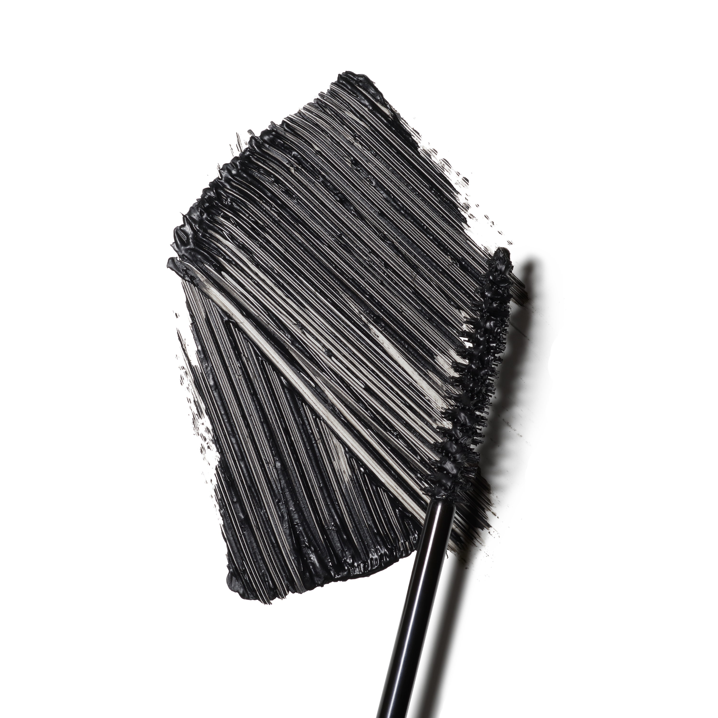 Extended Play Gigablack Lash Mascara - Everyday Beauty Essential