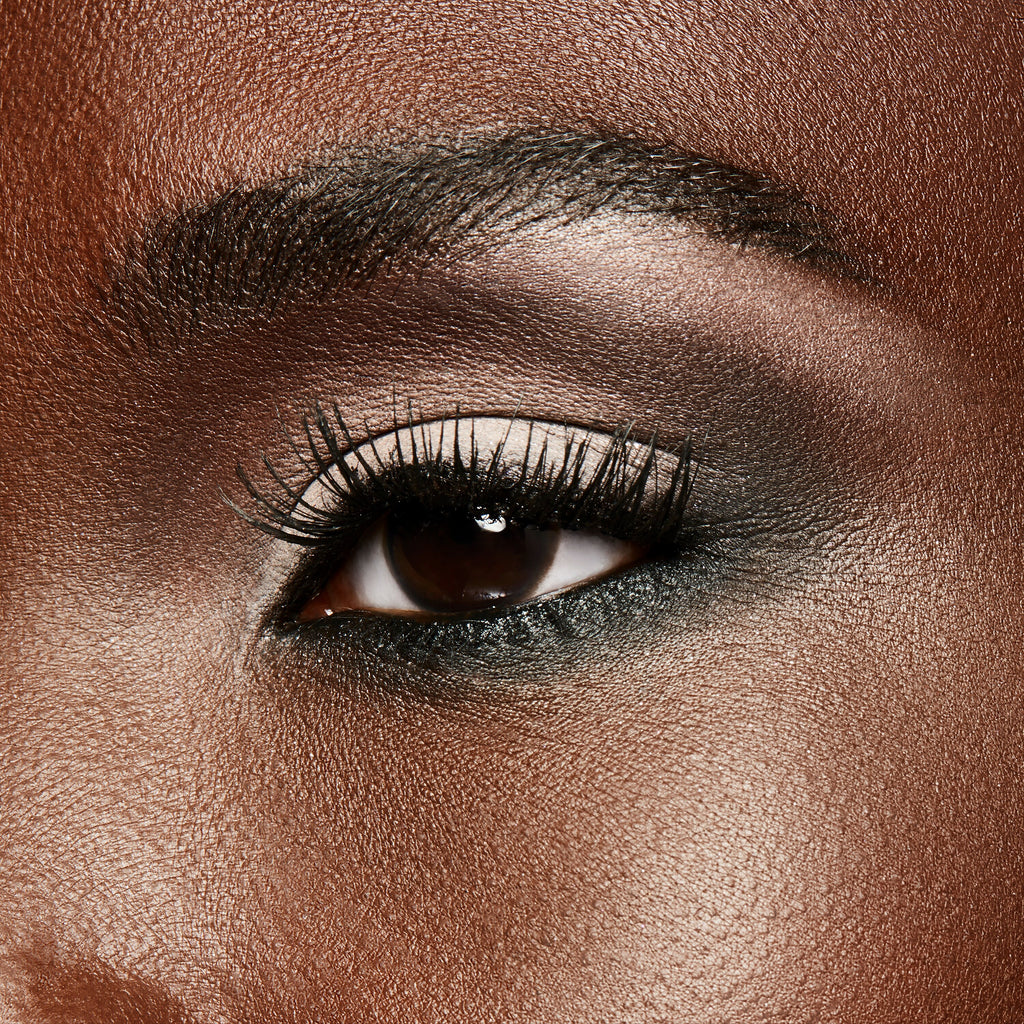 Pro Longwear Paint Pot - Everyday Essential