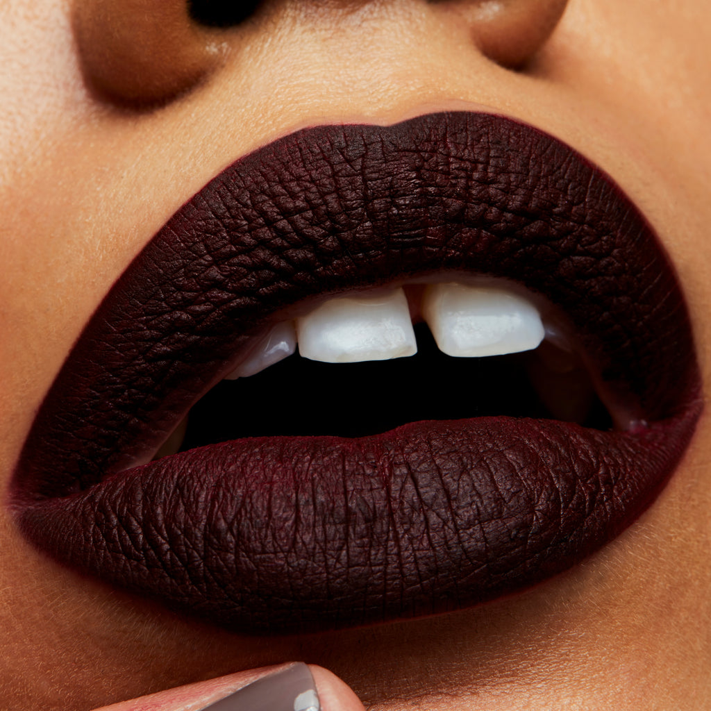Retro Matte Liquid Lipcolour - Everyday Beauty Essential