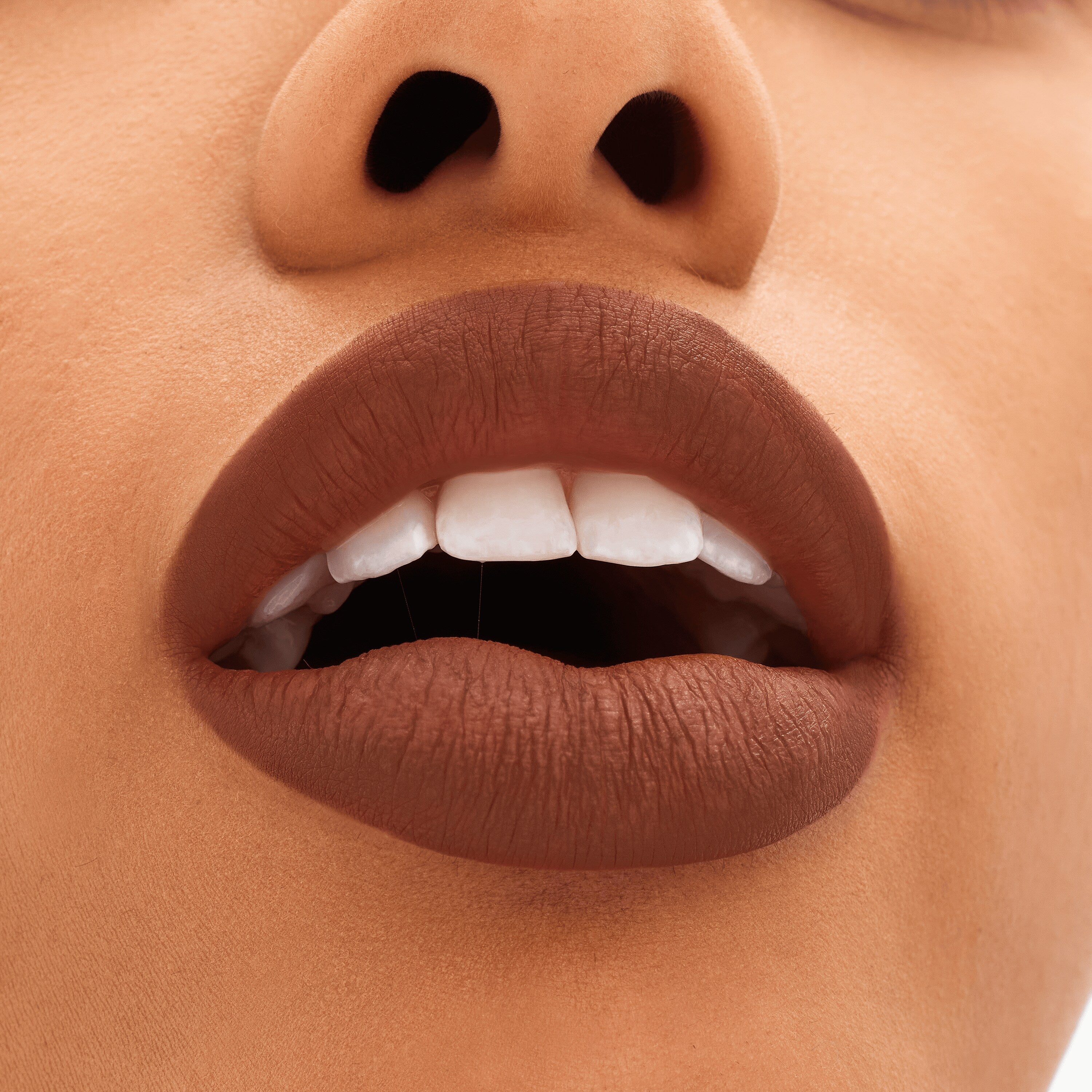 M·A·C Locked Kiss 24hr Lipstick - Everyday Beauty Essential