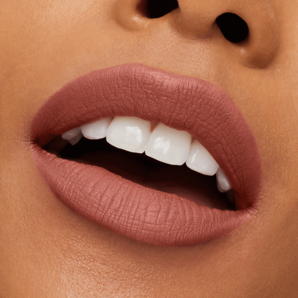 M·A·CXIMAL SILKY MATTE VIVA GLAM LIPSTICK - Everyday Beauty Essential