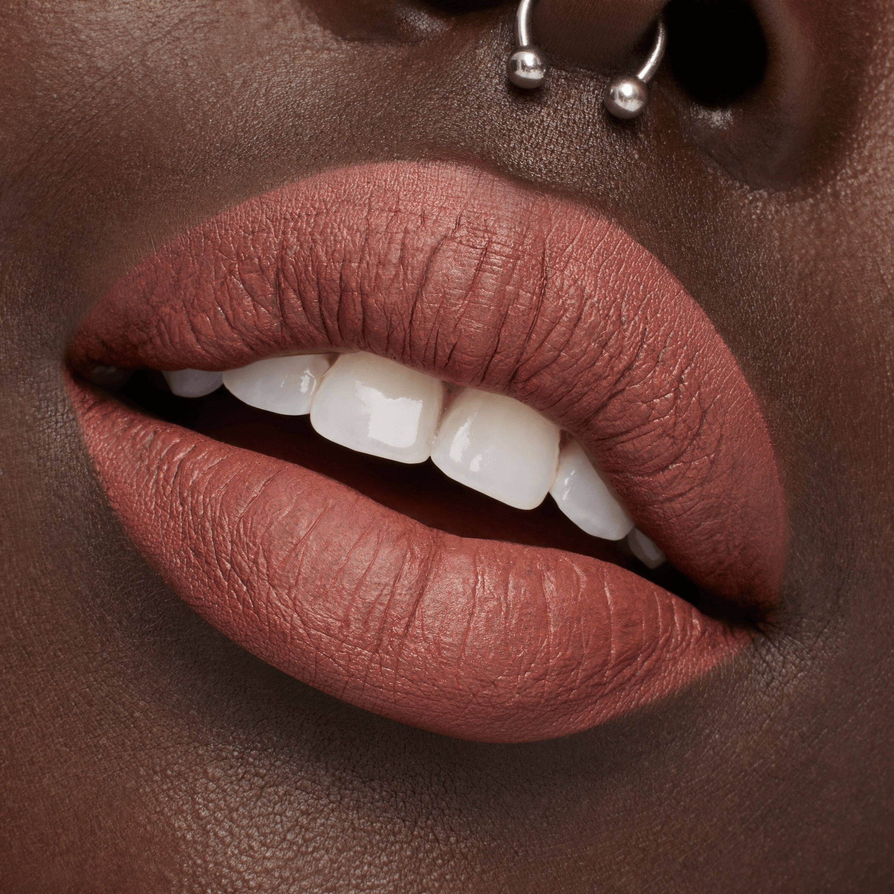 M·A·CXIMAL SILKY MATTE VIVA GLAM LIPSTICK - Everyday Beauty Essential