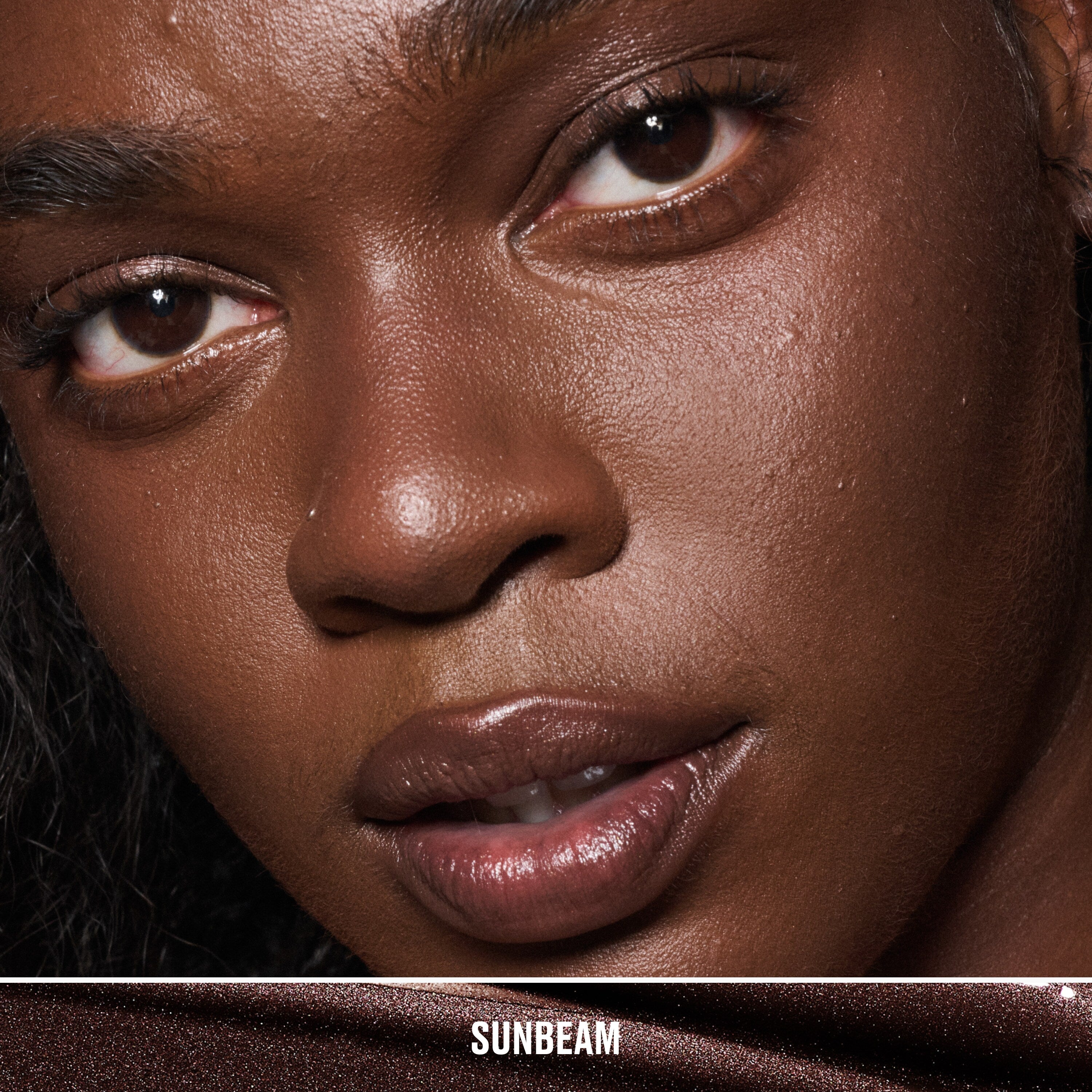 Strobe Beam Bronzelighter - Everyday Essential