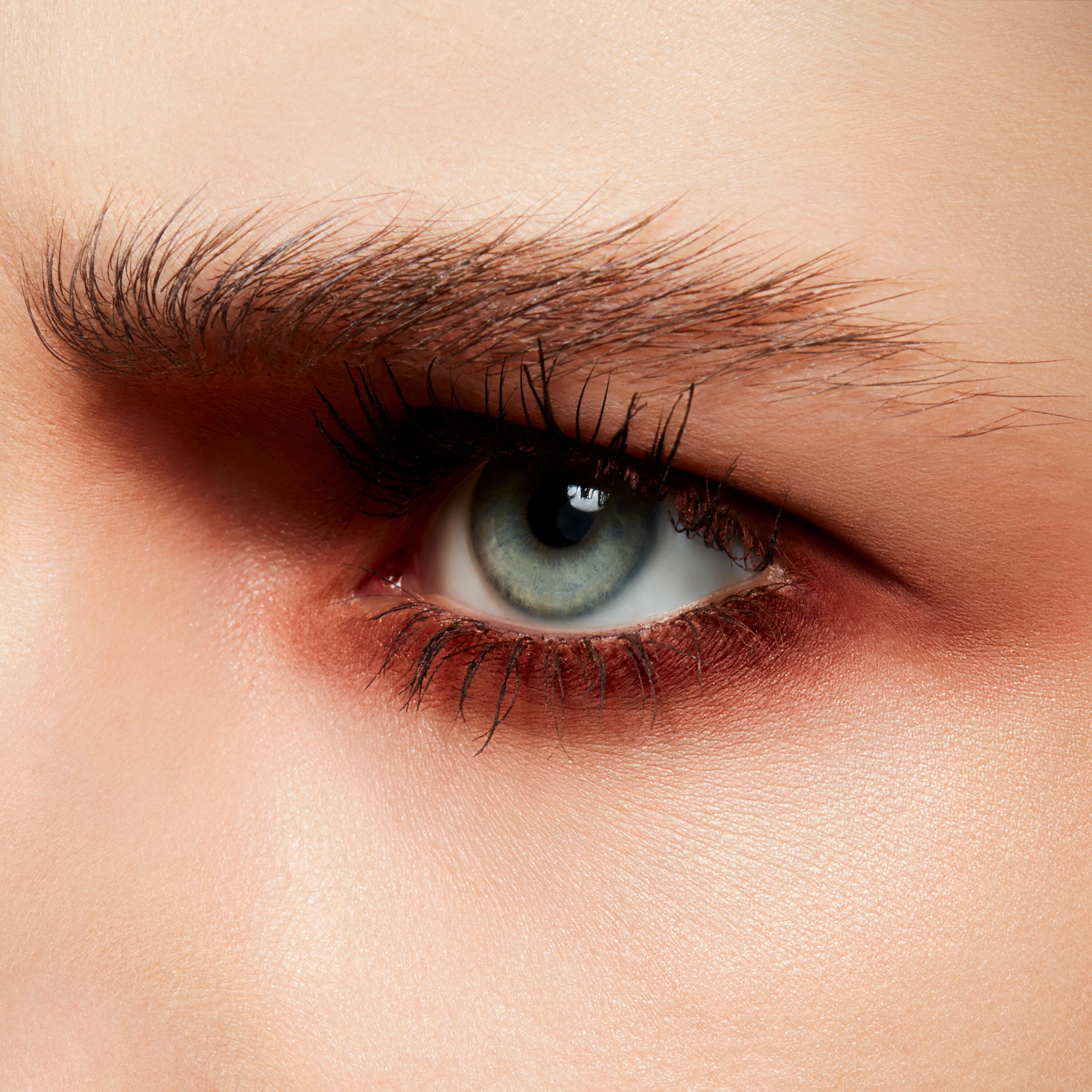 Powder Kiss Soft Matte Eye Shadow Pro Palette - Everyday Essential