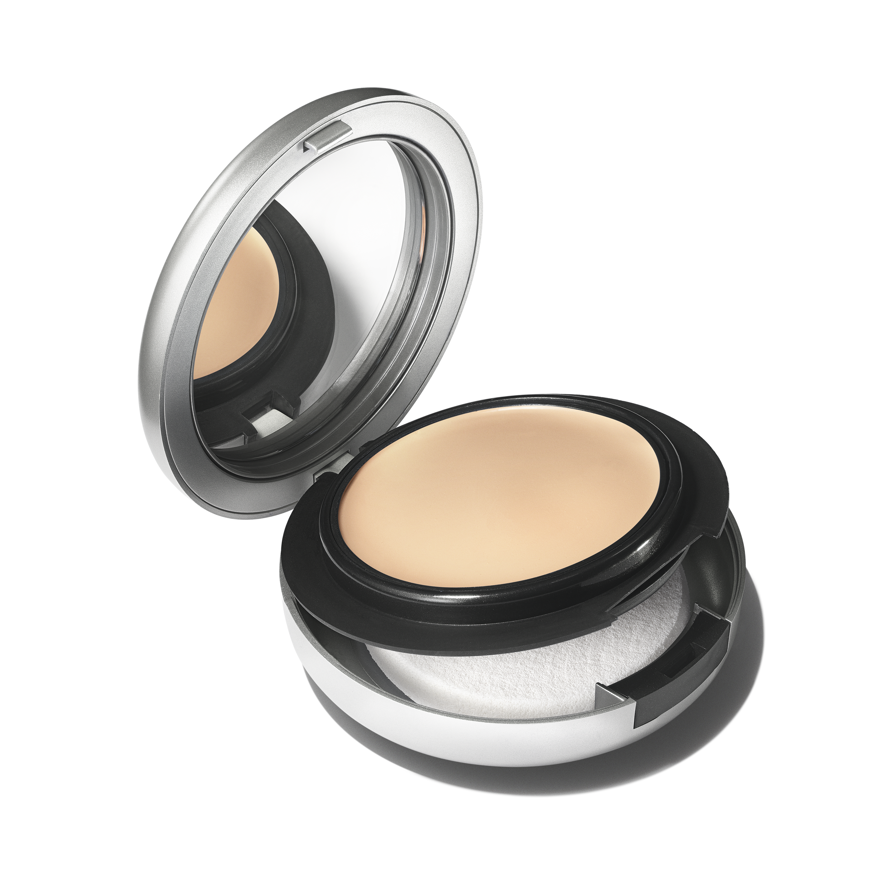 Studio Fix Tech Cream-To-Powder Foundation - Everyday Beauty Essential