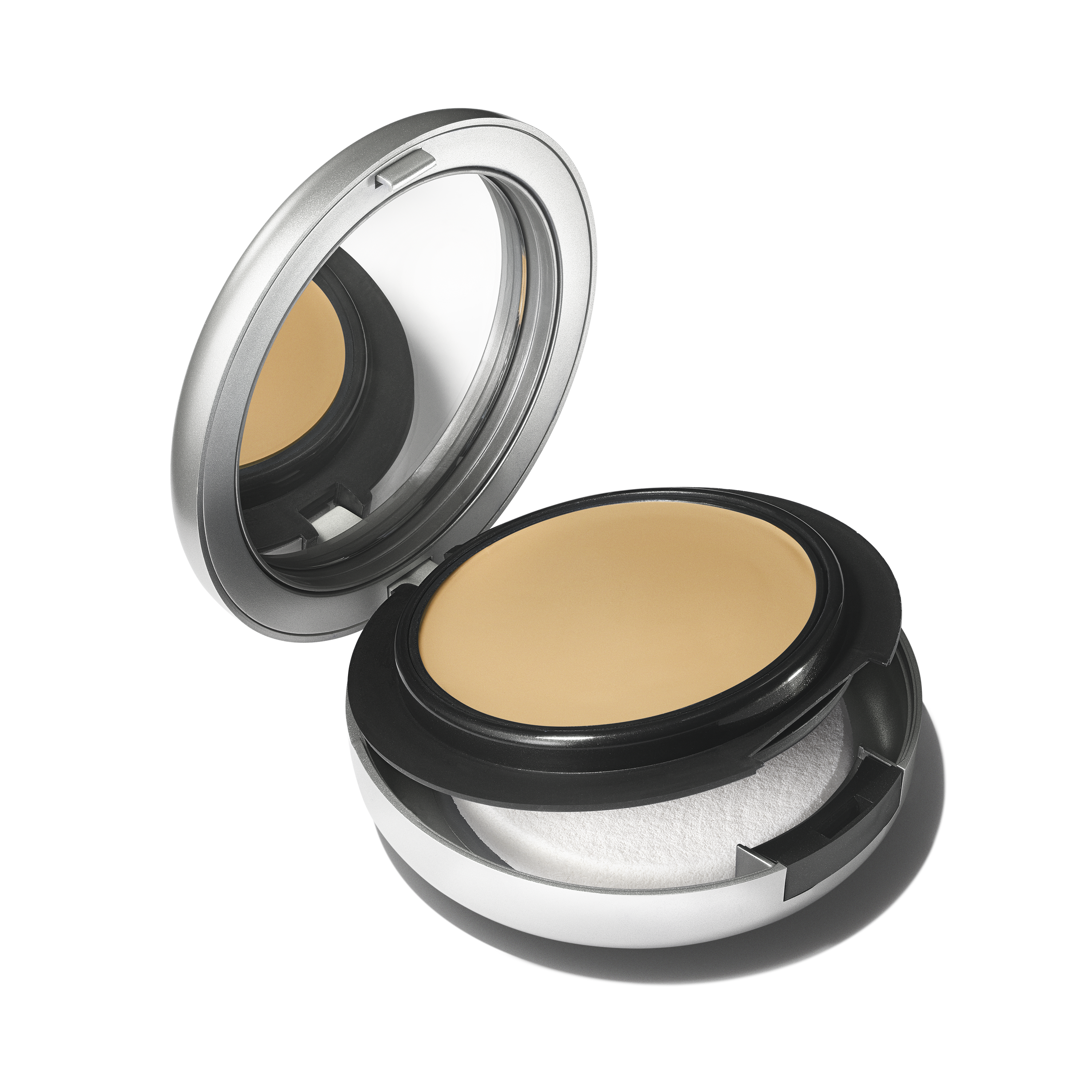Studio Fix Tech Cream-To-Powder Foundation - Everyday Beauty Essential