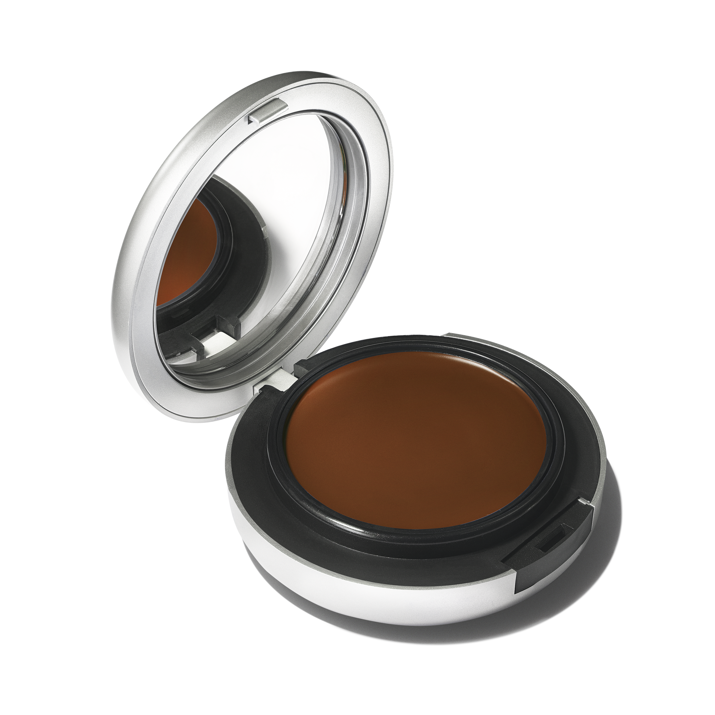 Studio Fix Tech Cream-To-Powder Foundation - Everyday Beauty Essential