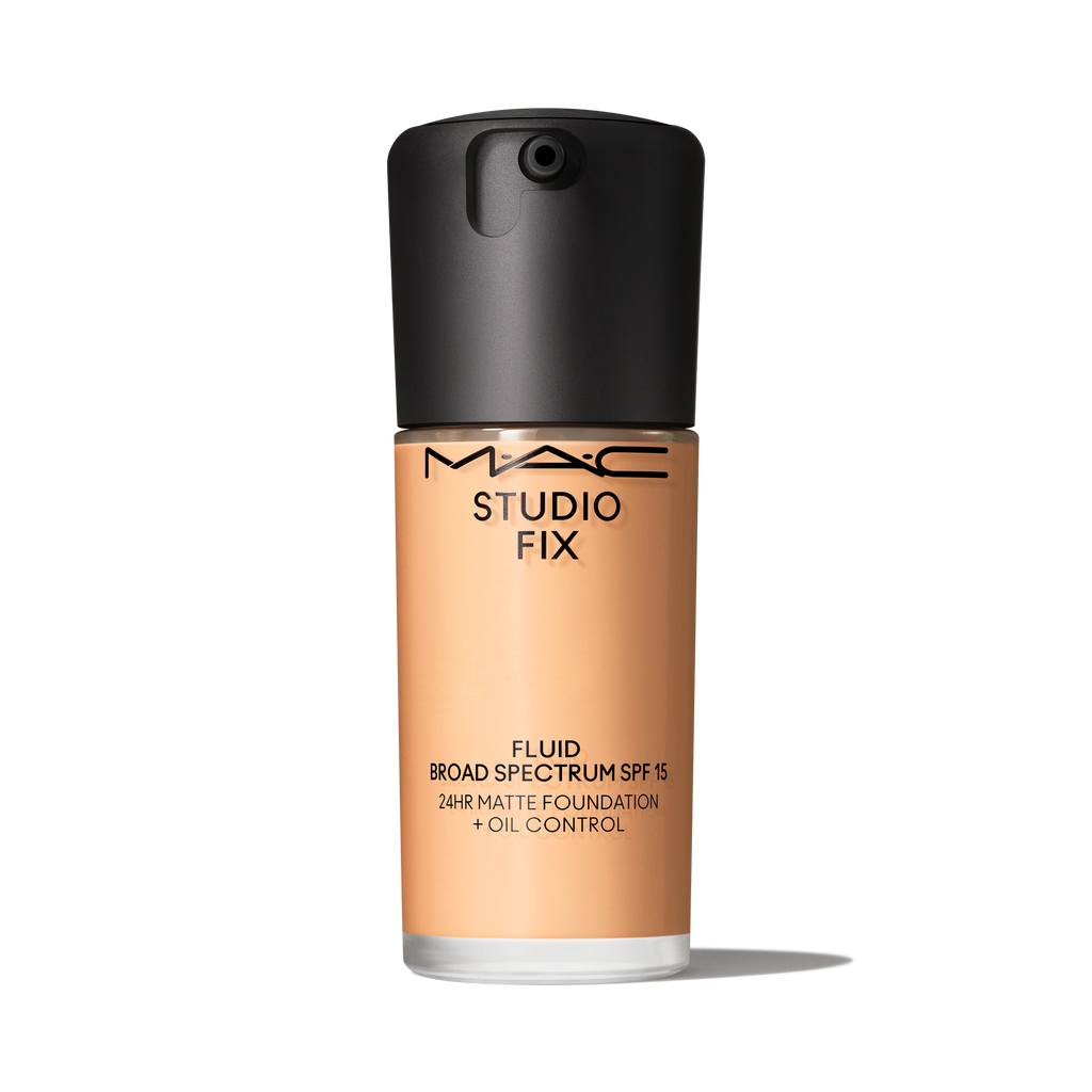 Studio Fix Fluid SPF 15 24HR Matte Foundation + Oil Control - Everyday Beauty Essential