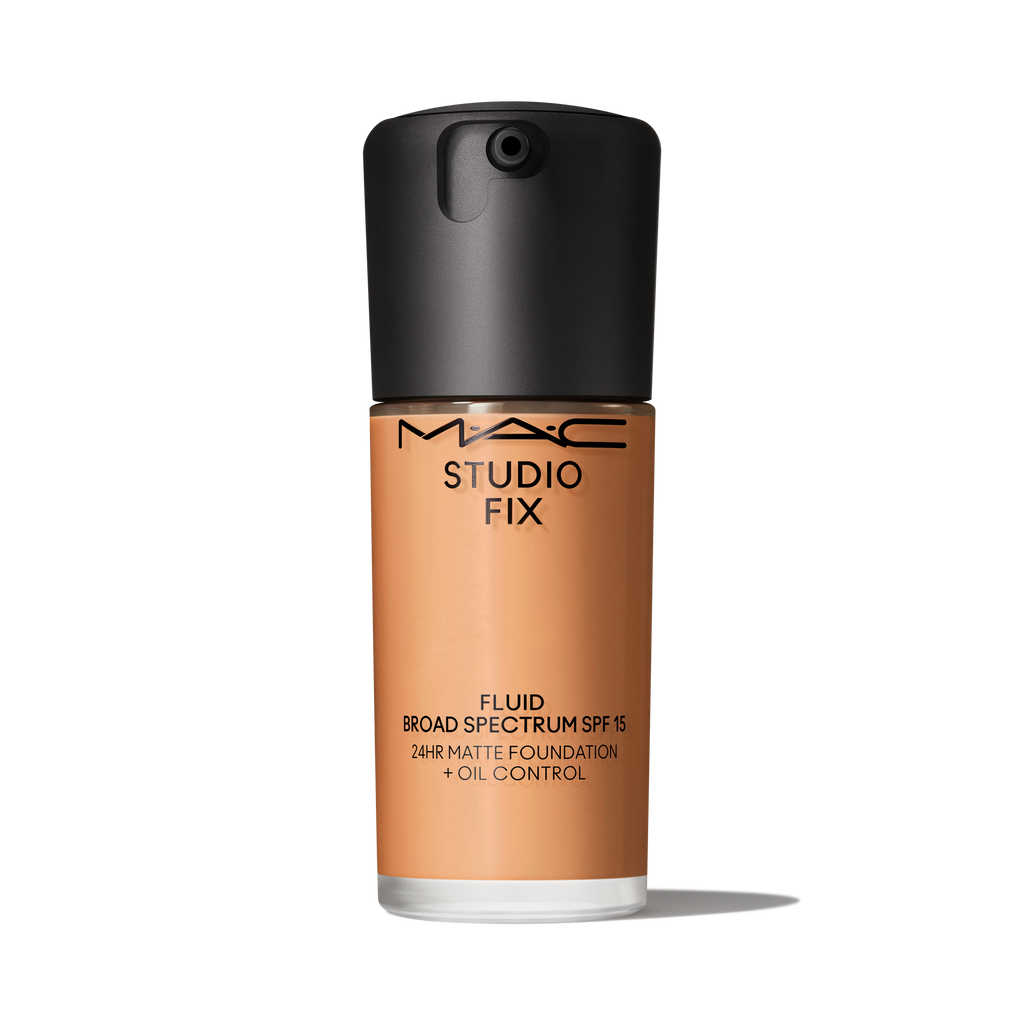 Studio Fix Fluid SPF 15 24HR Matte Foundation + Oil Control - Everyday Beauty Essential