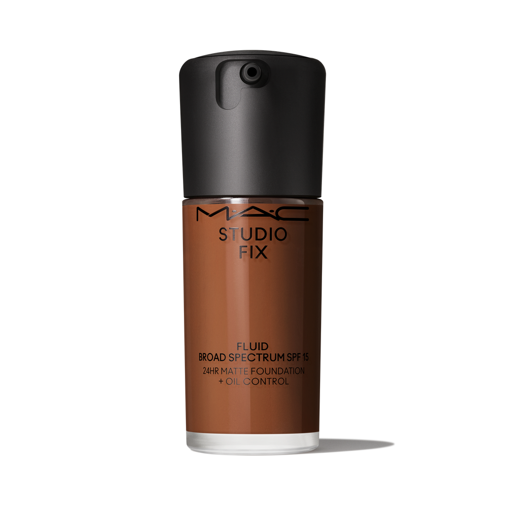 Studio Fix Fluid SPF 15 24HR Matte Foundation + Oil Control - Everyday Beauty Essential