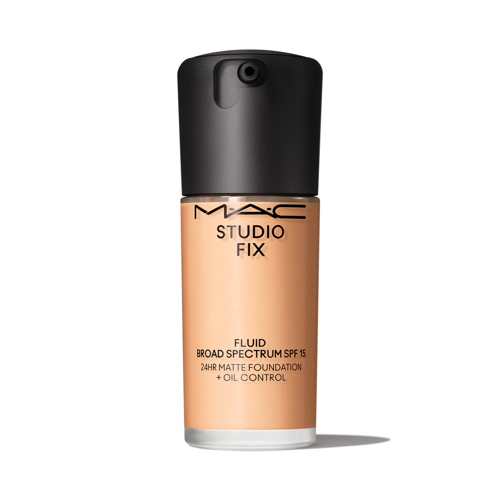 Studio Fix Fluid SPF 15 24HR Matte Foundation + Oil Control - Everyday Beauty Essential