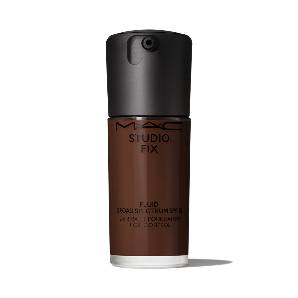 Studio Fix Fluid SPF 15 24HR Matte Foundation + Oil Control - Everyday Beauty Essential
