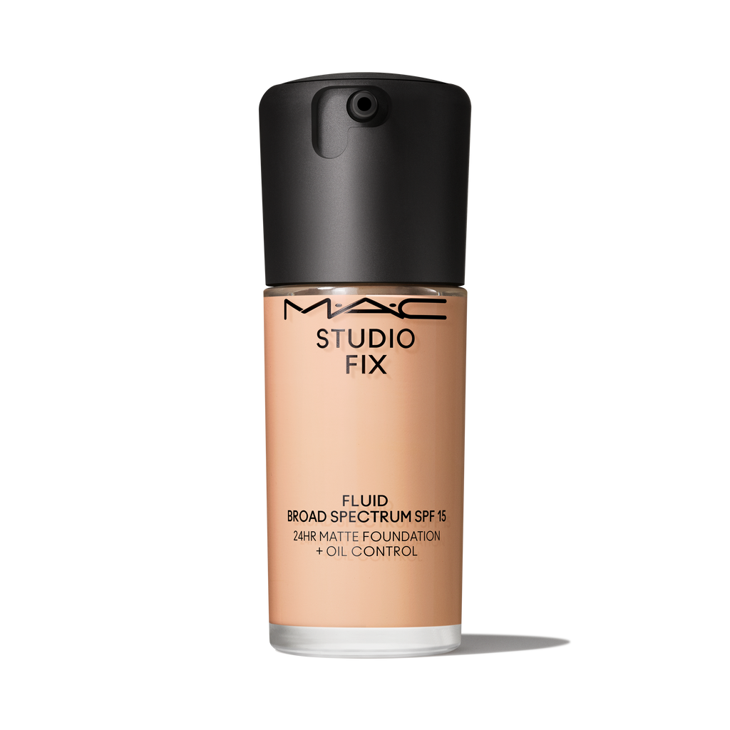 Studio Fix Fluid SPF 15 24HR Matte Foundation + Oil Control - Everyday Beauty Essential