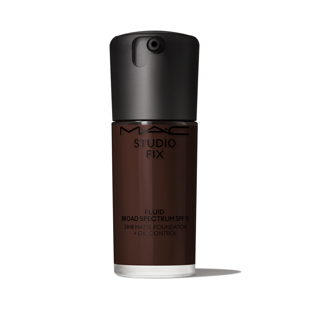 Studio Fix Fluid SPF 15 24HR Matte Foundation + Oil Control - Everyday Beauty Essential