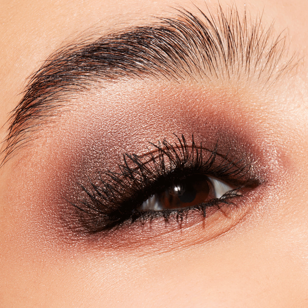 Connect In Colour Eye Shadow Palette: Embedded in Burgundy - Everyday Essential