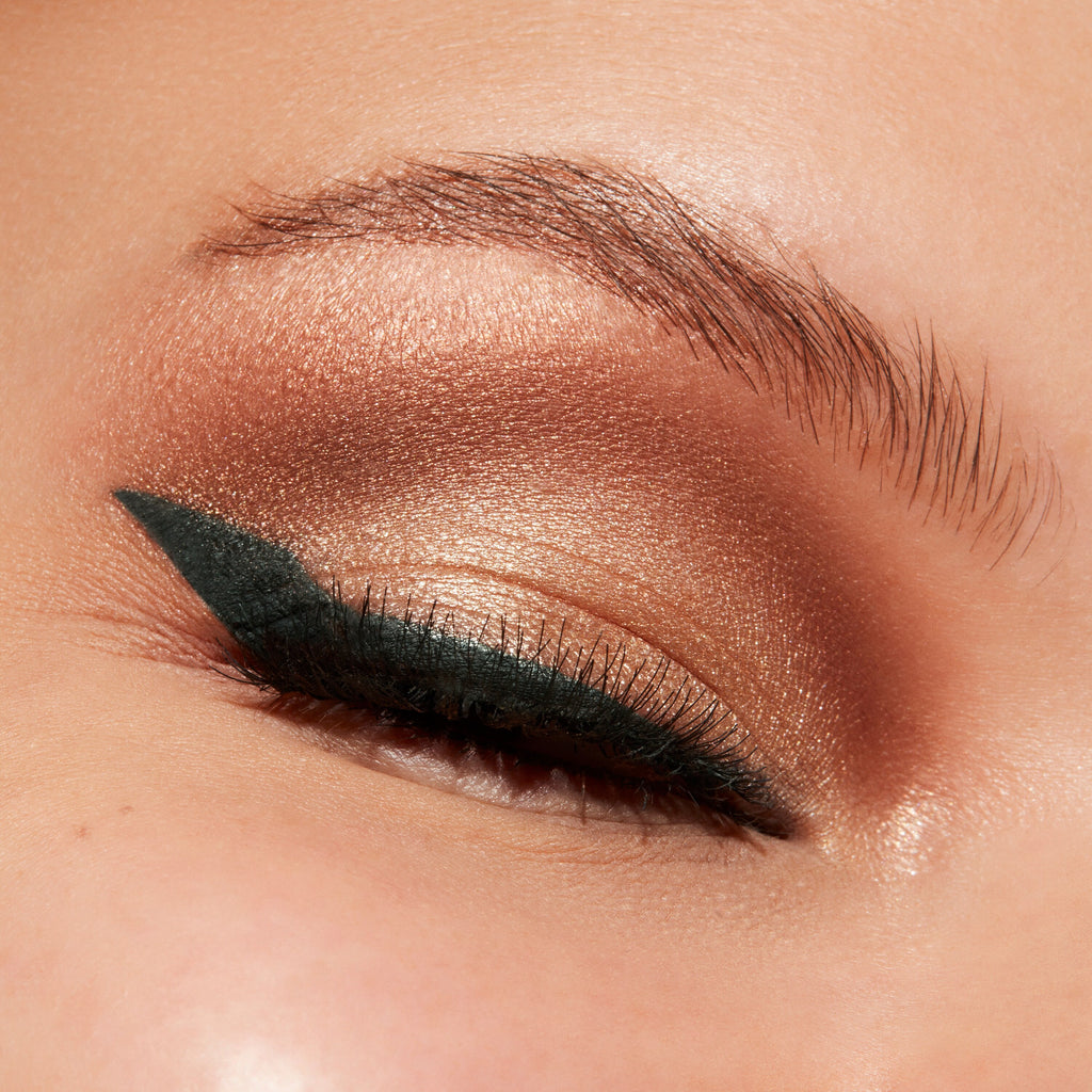 Connect In Colour Eye Shadow Palette: Bronze Influence - Everyday Essential