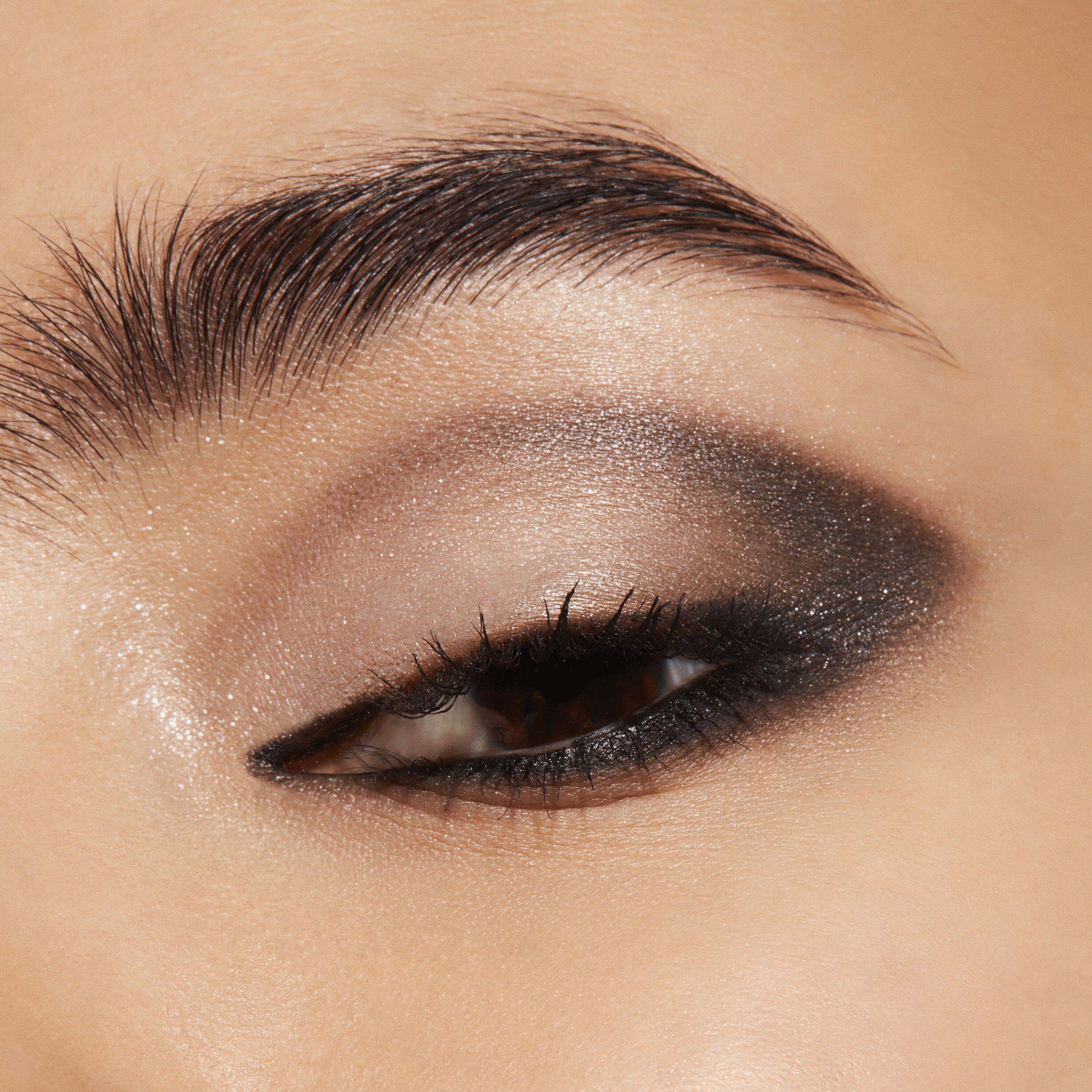 Connect In Colour Eye Shadow Palette: Encrypted Kryptonite - Everyday Essential