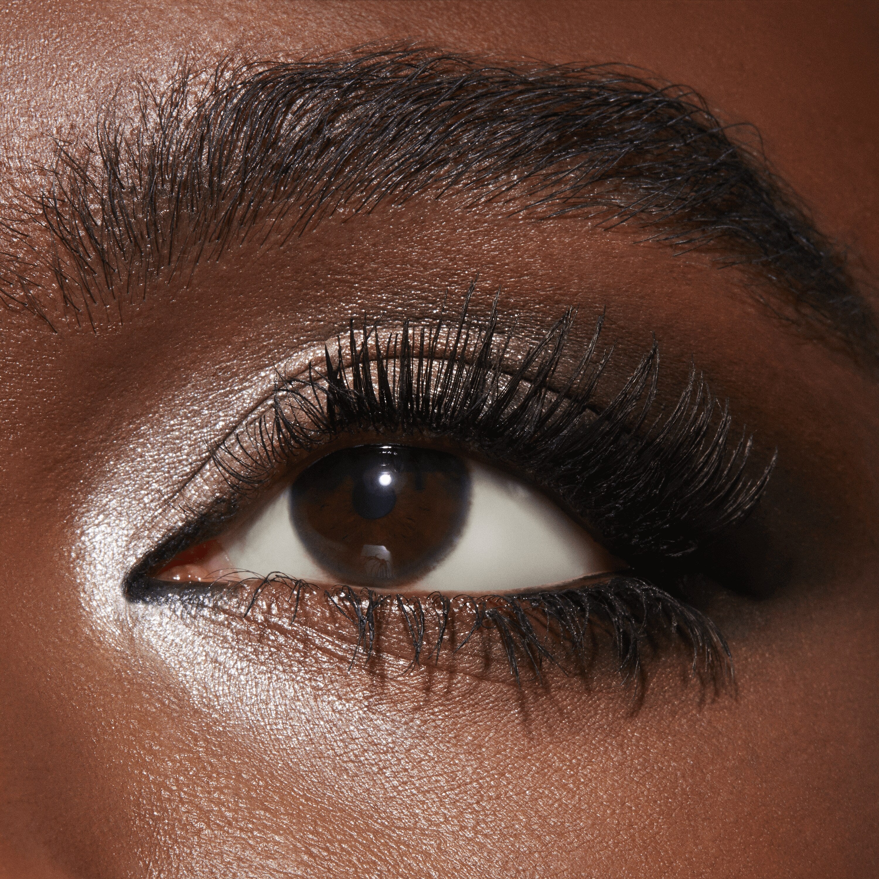 Connect In Colour Eye Shadow Palette: Unfiltered Nudes - Everyday Essential