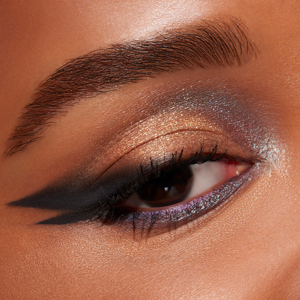 Connect In Colour Eye Shadow Palette: Hi-Fi Colour - Everyday Essential
