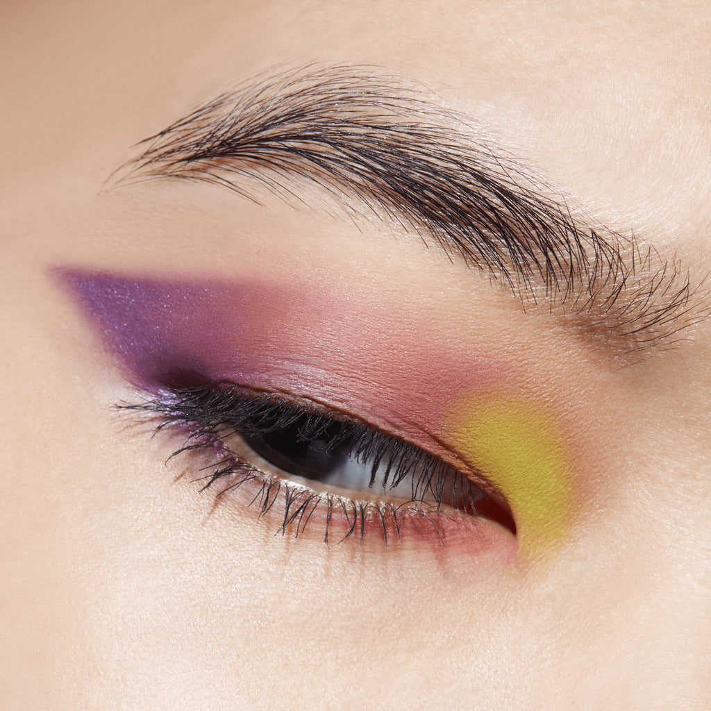 Connect In Colour Eye Shadow Palette: Hi-Fi Colour - Everyday Essential